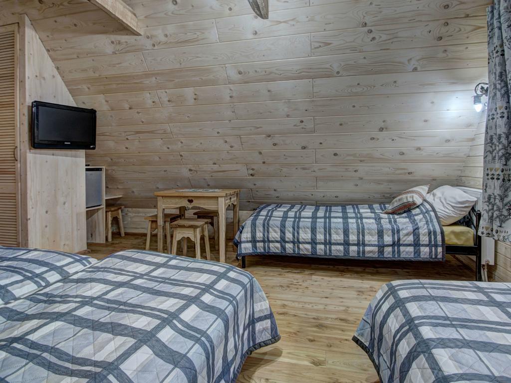 Nocľah s raňajkami Goscinne Swiatlomir 3*